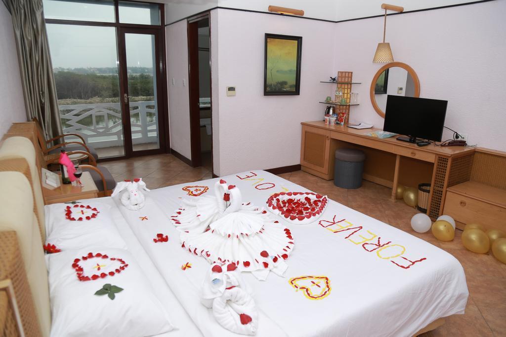 Bavico Resort & Spa Tam Giang - Hue Exteriör bild