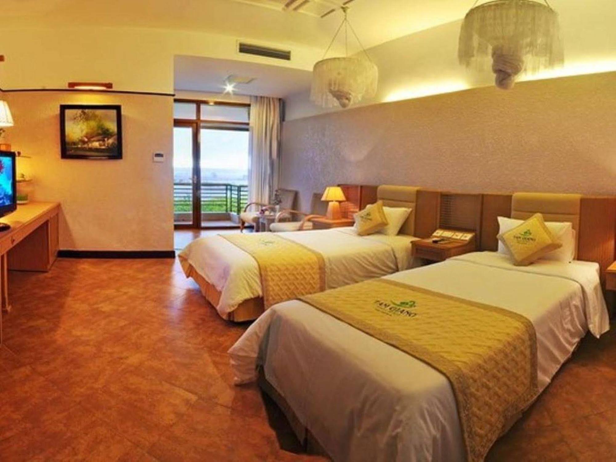 Bavico Resort & Spa Tam Giang - Hue Exteriör bild