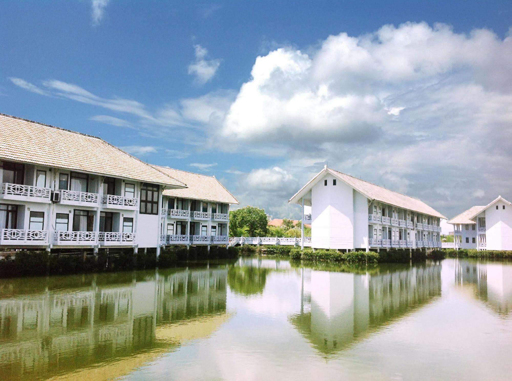 Bavico Resort & Spa Tam Giang - Hue Exteriör bild